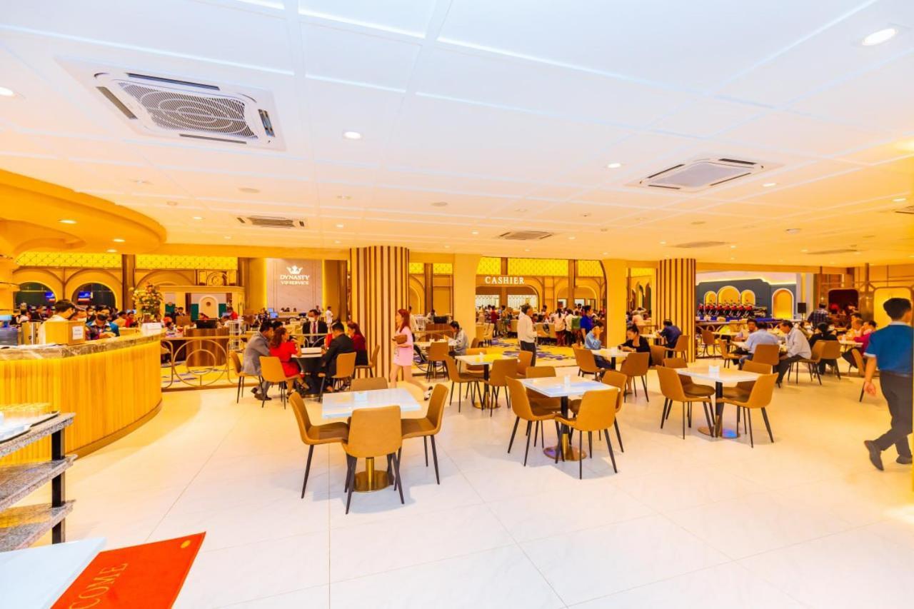 Dynasty Casino Hotel Bavet Exterior photo